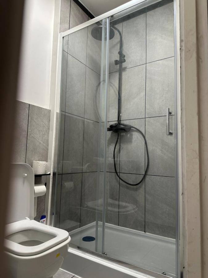 Guest&Rest 5 Apartment London Bagian luar foto