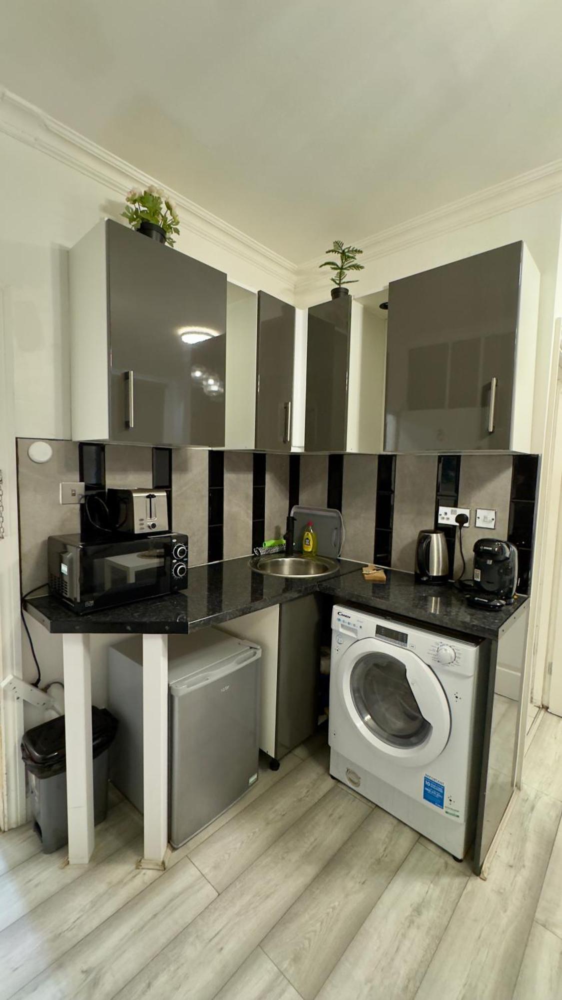 Guest&Rest 5 Apartment London Bagian luar foto